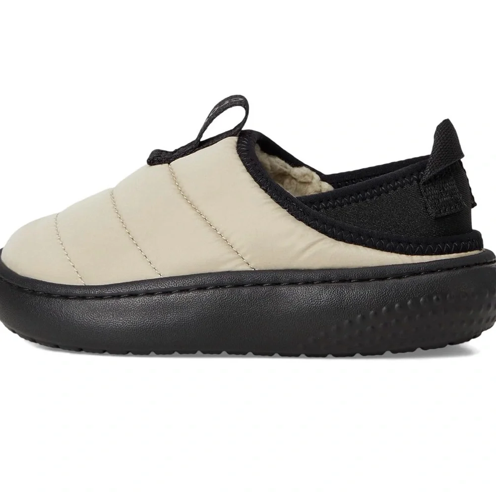 Crocs Unisex Classic Puff Moc Kids Medium Moth Multi Slip On Size 1 NEW